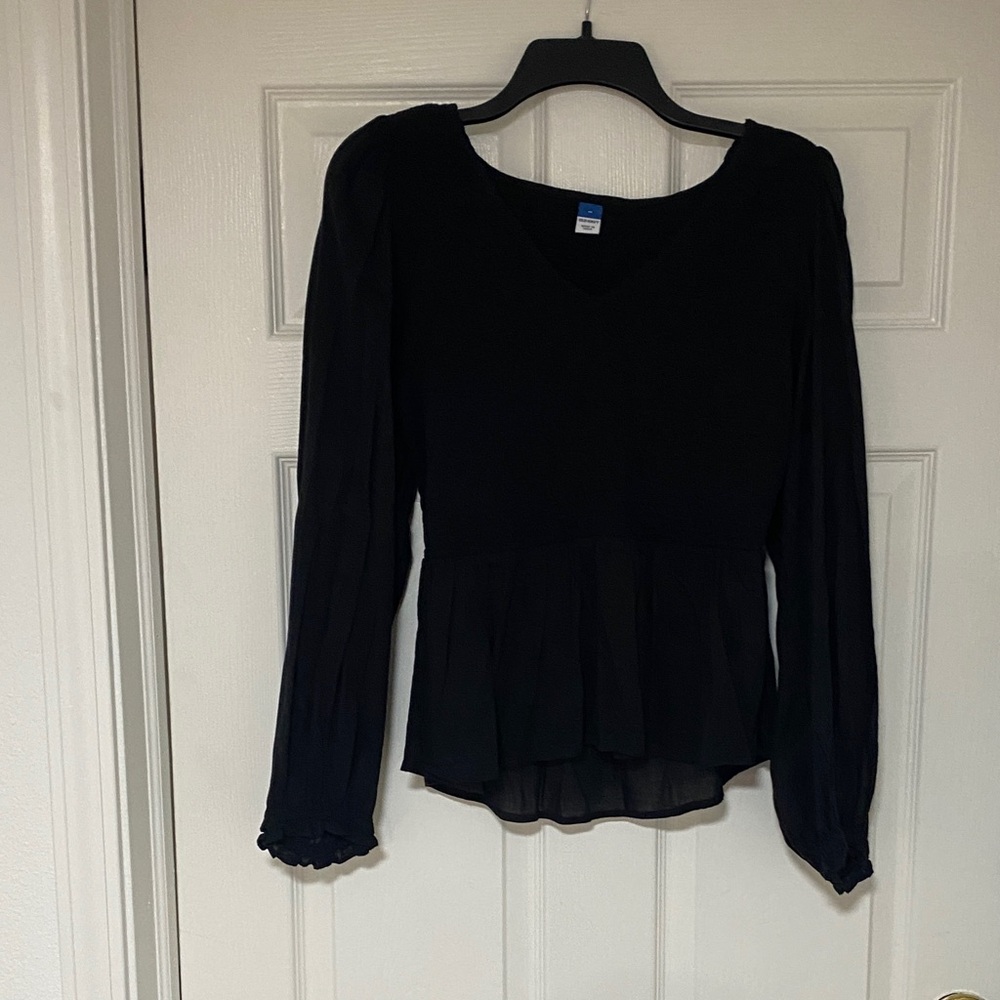 Old Navy Black Long Sleeve Peplum V-Neck Blouse